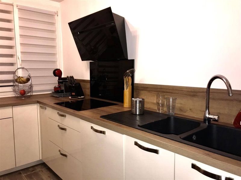 APPARTEMENT T3 en BON ÉTAT en vente au HAVRE - BLÉVILLE (76620), proche PLACE et commerces...