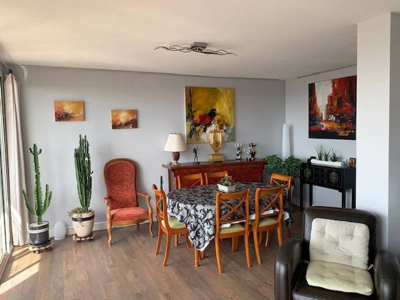 À vendre, BEL APPARTEMENT T4 avec ASCENSEUR et BALCON VUE DÉGAGÉE situé au HAVRE - LES ORMEAUX (76600)