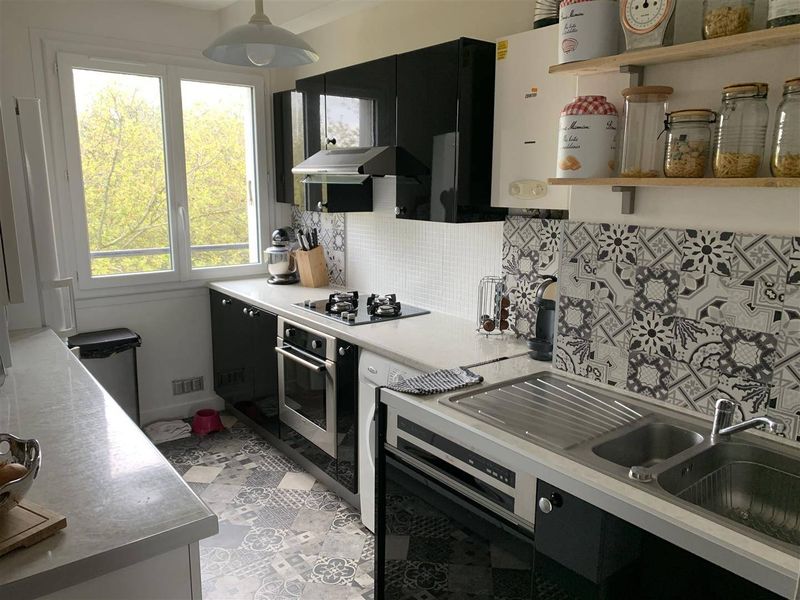 A VENDRE, APPARTEMENT T3 avec balcon, idéalement situé en centre ville - HALLES CENTRALES (76600)