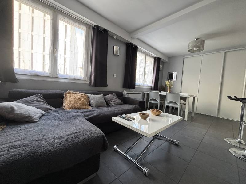 Appartement en TRÈS BON ÉTAT idéalement située en plein CENTRE-VILLE du HAVRE (76600)