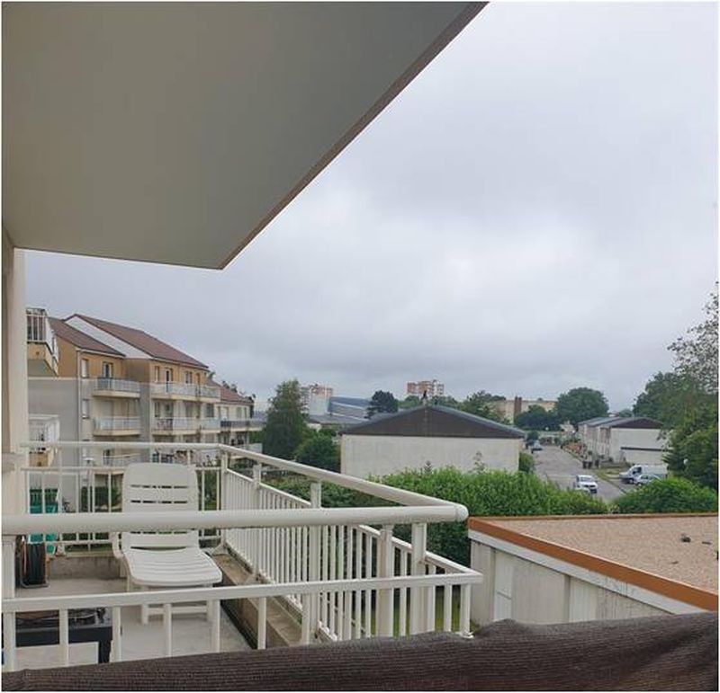 À vendre, BEL APPARTEMENT T2 BIS avec BALCON et PARKING situé au HAVRE - secteur CROIX BLANCHE (76620)