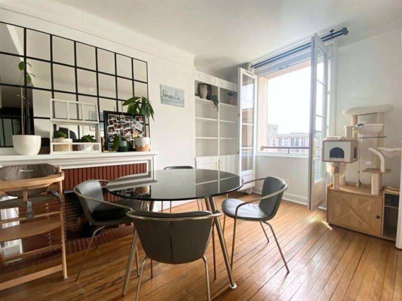 En EXCLUSIVITÉ, Appartement Volume T3 avec BALCON idéalement situé au HAVRE (76600) - entre l'HOTEL DE VILLE et LA PLAGE