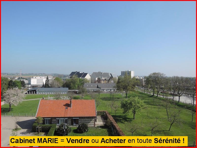A vendre appartement avec balcon 76620