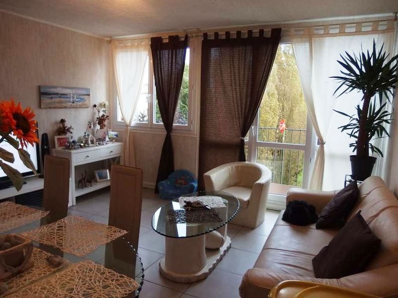 À vendre, APPARTEMENT - BON ÉTAT - T5 au HAVRE (76620) - La CROIX BLANCHE