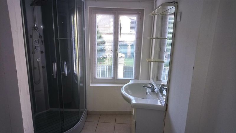 À vendre, APPARTEMENT BON ÉTAT T4 à LILLEBONNE  (76170) - CENTRE VILLE