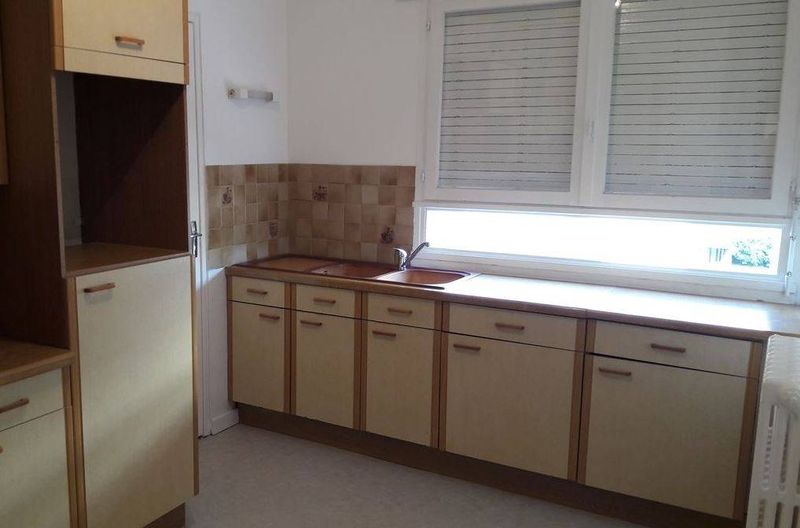 À vendre, APPARTEMENT T3 Bien situé à BLÉVILLE (76600), proche PLACE et commerces