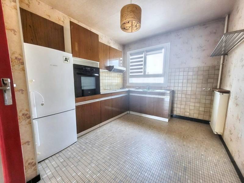 Appartement volume T3 avec BALCON et ASCENSEUR situé au HAVRE secteur Graville (76600)