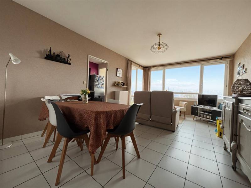 Appartement T3 avec ASCENSEUR et BALCON bien situé au HAVRE (76600) - Parc Hauser
