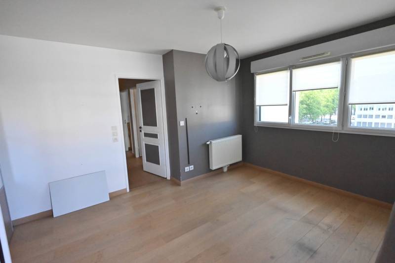 VENDU ! Rare à la vente ! Plein CENTRE-VILLE du HAVRE (76600) - Hôtel de Ville, Appartement Volume 95m² avec BALCON et ASCENSEUR