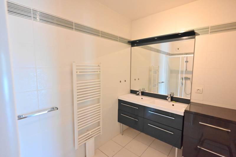 VENDU ! Rare à la vente ! Plein CENTRE-VILLE du HAVRE (76600) - Hôtel de Ville, Appartement Volume 95m² avec BALCON et ASCENSEUR