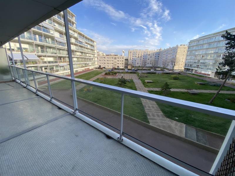 PORT DE PLAISANCE, Appartement volume 120m² avec GRAND BALCON et ASCENSEUR - Résidence de France au HAVRE (76600)