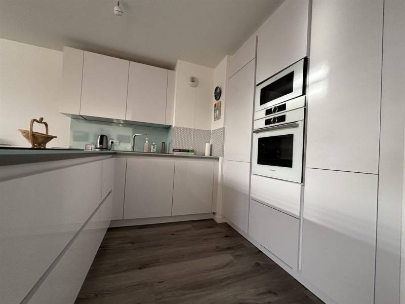 Appartement avec ASCENSEUR et BLACON volume T3 en TRÈS BON ÉTAT bien situé place Saint-Nicolas au HAVRE (76600)